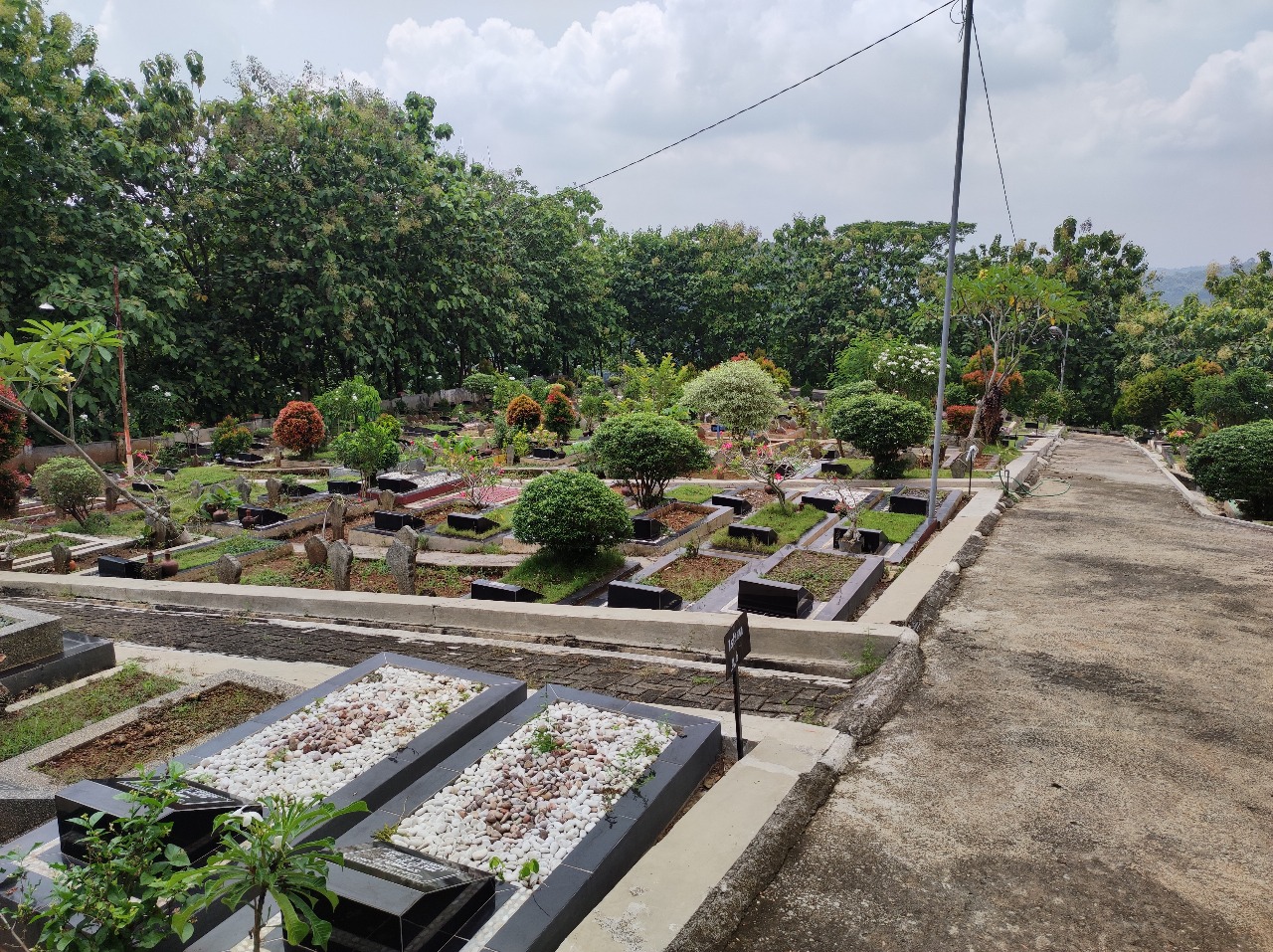 Krisis Kapasitas TPU di Semarang, Pemkot Semarang Upayakan Tambah Lahan Pemakaman