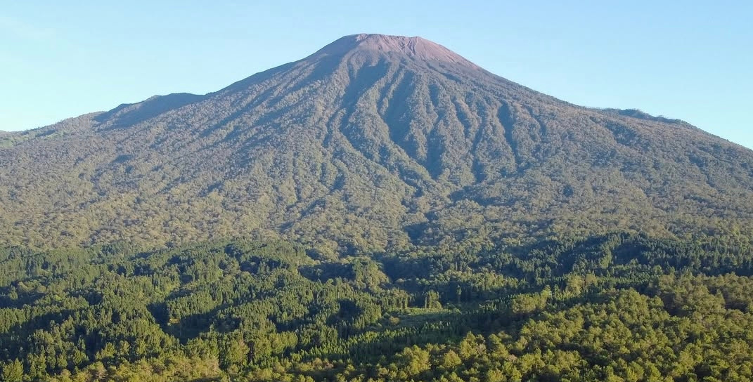 Gunung Slamet Jadi Taman Nasional, Gubernur Ahmad Luthfi: Konservasi Untuk Ketahanan Pangan.