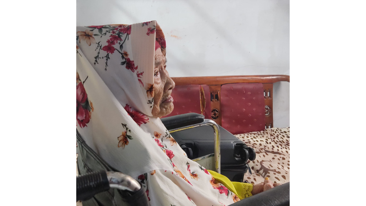 Jemaah haji Indonesia tertua musim ini, Nenek Sumbuk berusia 109 tahun (foto; Kemenag)