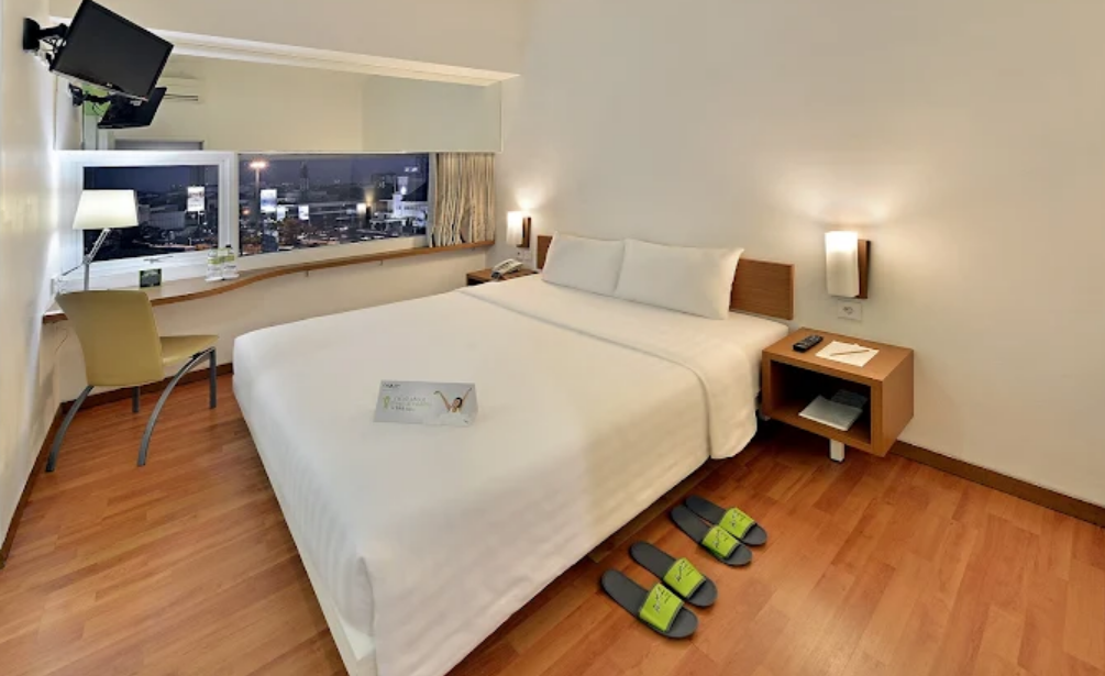 Whiz Hotel Pemuda Semarang