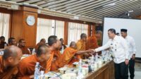 Gubernur Jawa Tengah Sambut Bhikkhu Thudong.