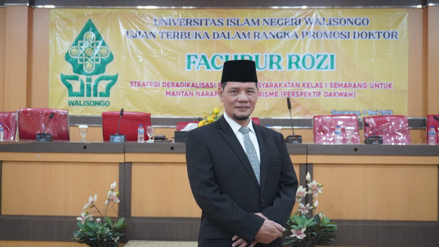 Fachrur Rozi dalam disertasinya menawarkan kopisosis untuk deradikalisasi mantan narapidana terorisme