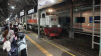 DAOP 4 Semarang Layani 245 Ribu Penumpang Kereta Api Libur Waisak. DAOP 4 Semarang Layani 245 Ribu Penumpang Kereta Api Libur Waisak.