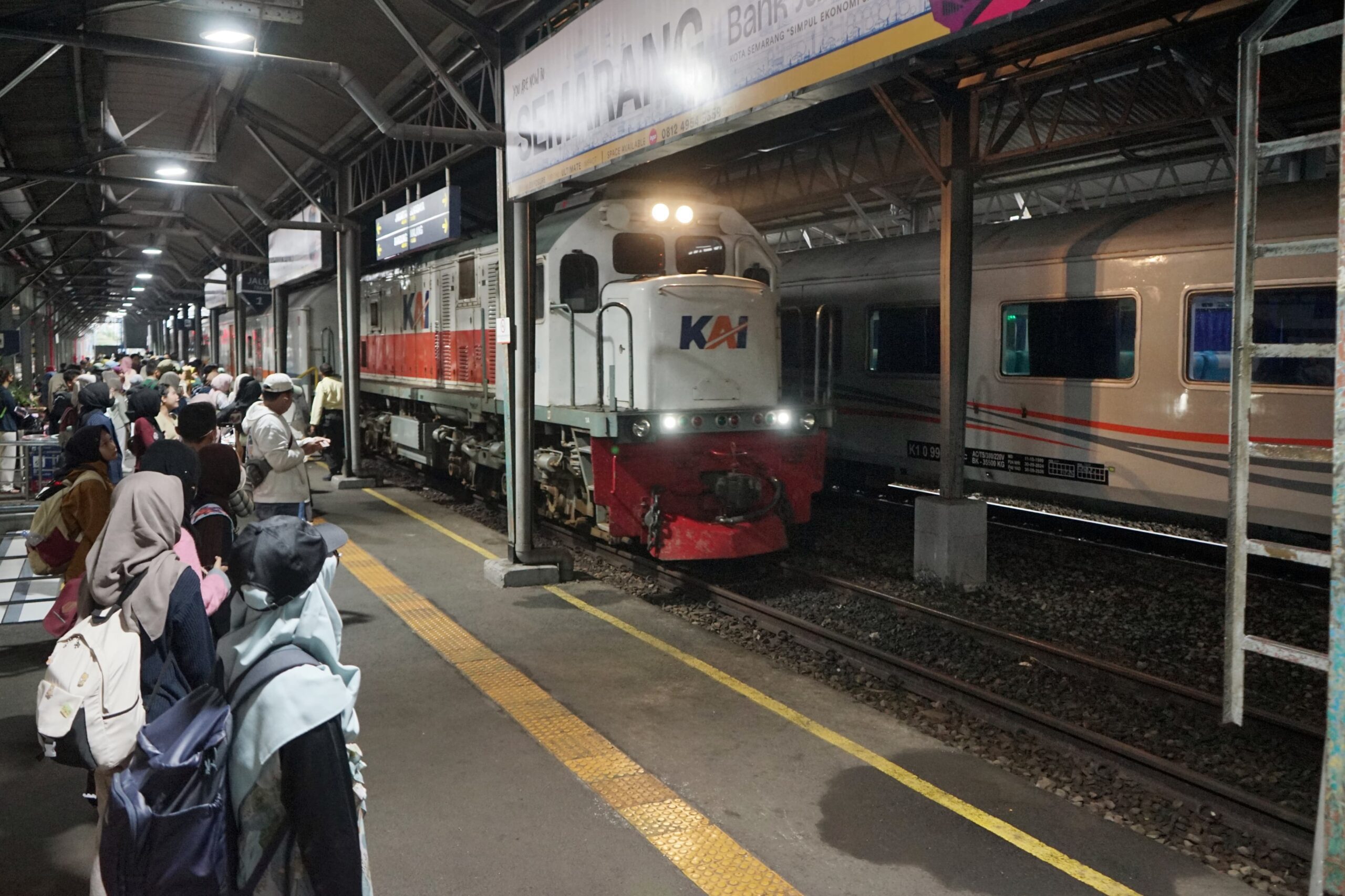 DAOP 4 Semarang Layani 245 Ribu Penumpang Kereta Api Libur Waisak.