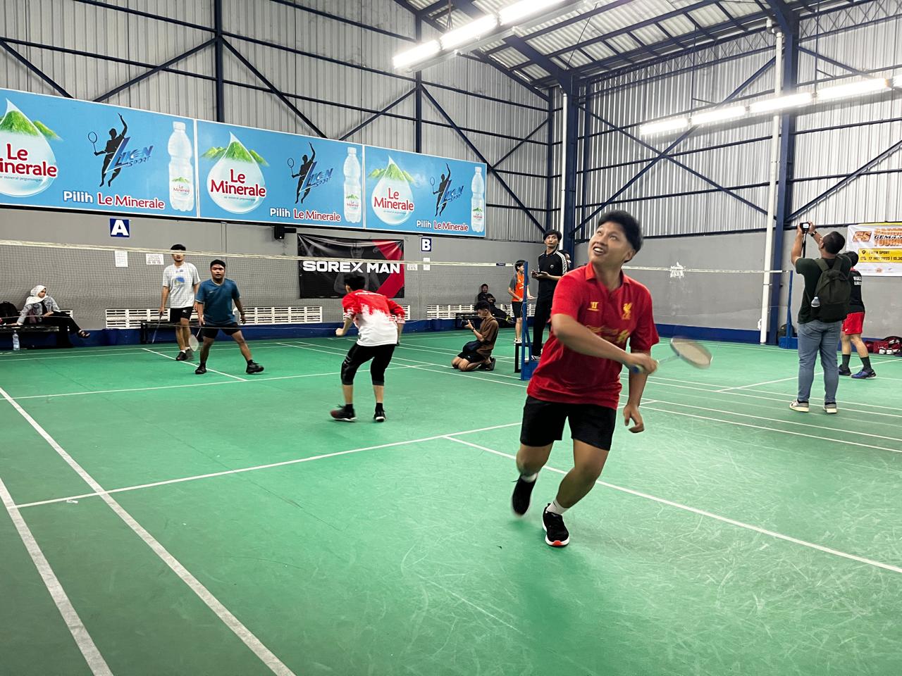 Turnamen Badminton Gema MKGR