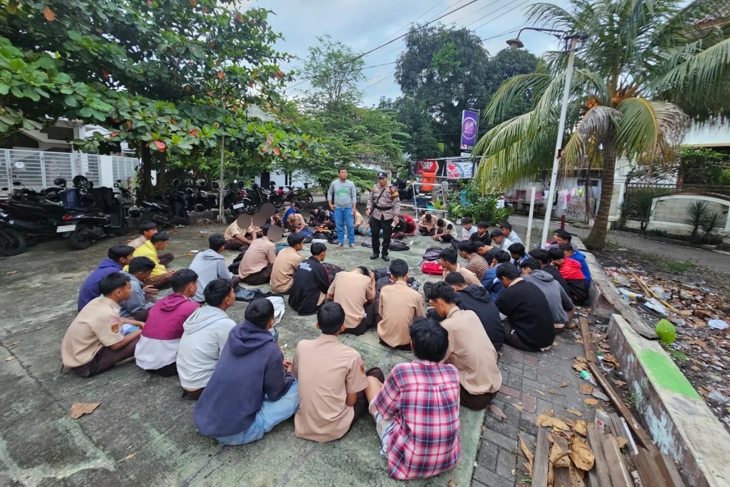 Polisi amankan 51 remaja yang pesta miras di Semarang Tengah