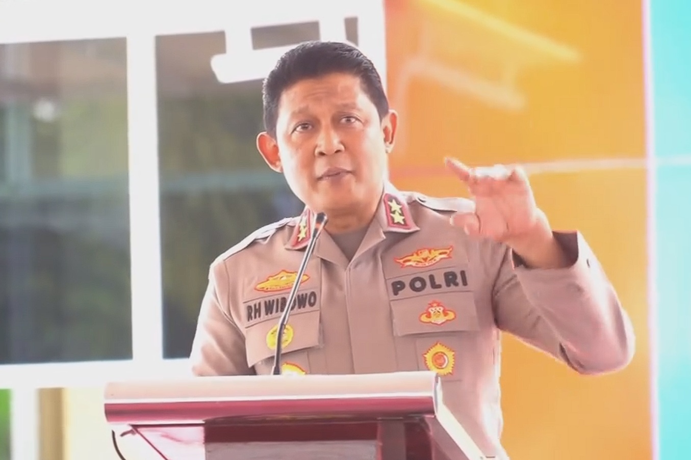 Kapolda Jawa Tengah Irjen Pol Ribut Hari Wibowo