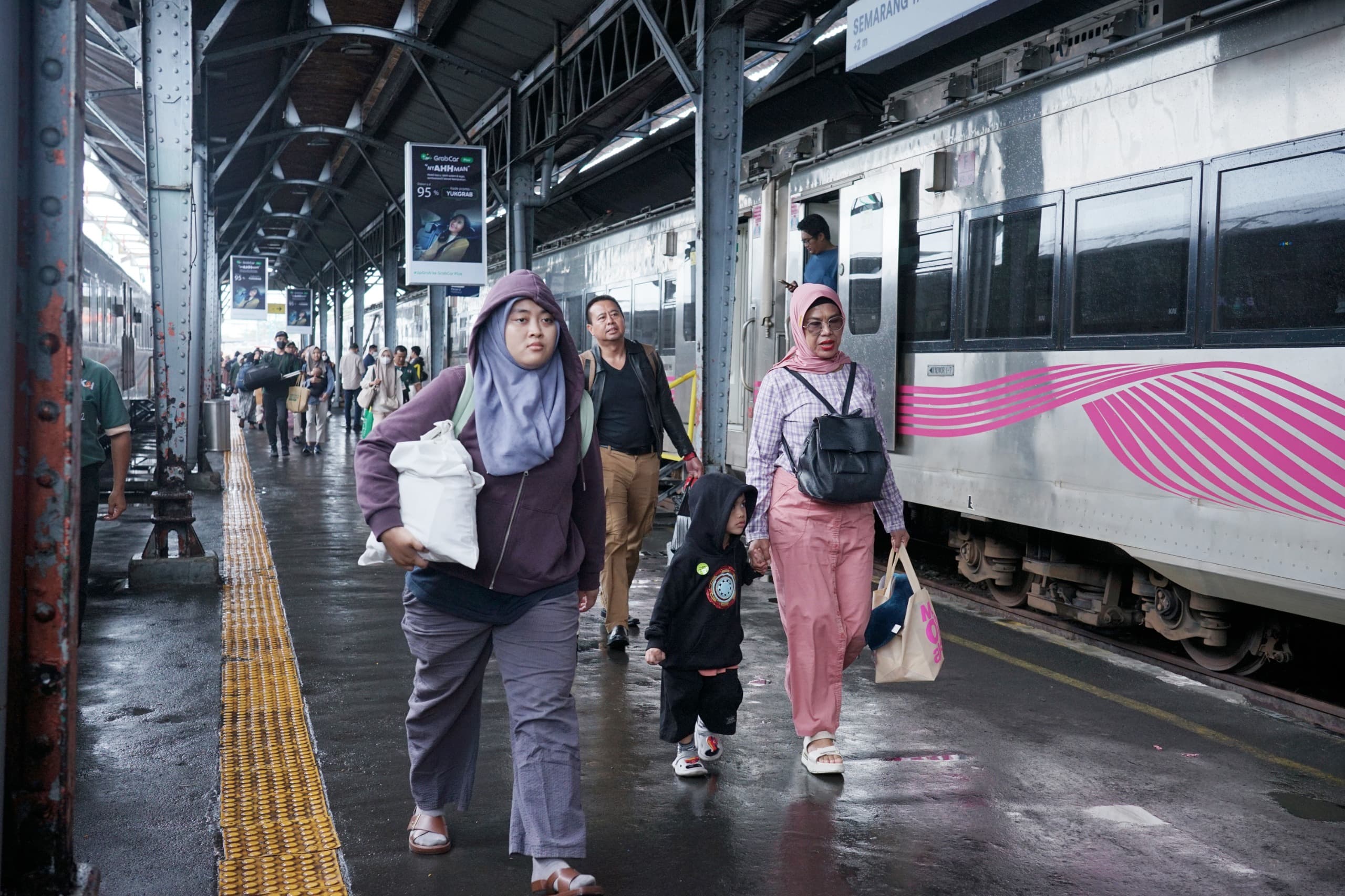 Peningkatan Penumpang Kereta Api Menjelang Akhir Liburan Idul Adha