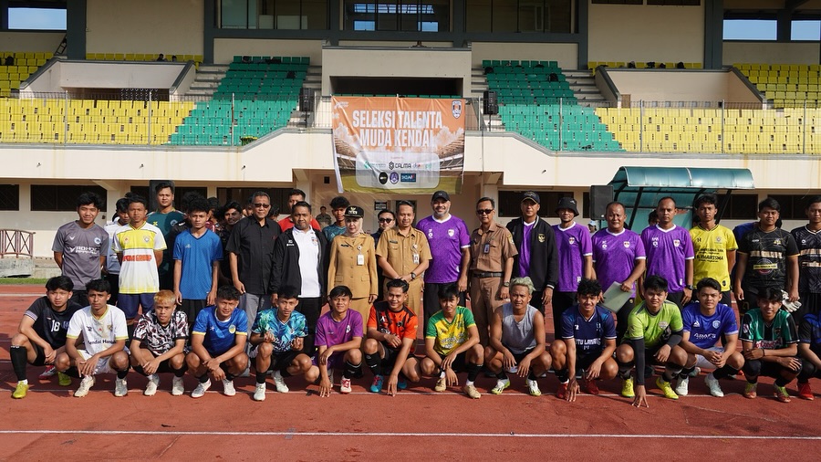 Seleksi pemain Kendal Tornado FC