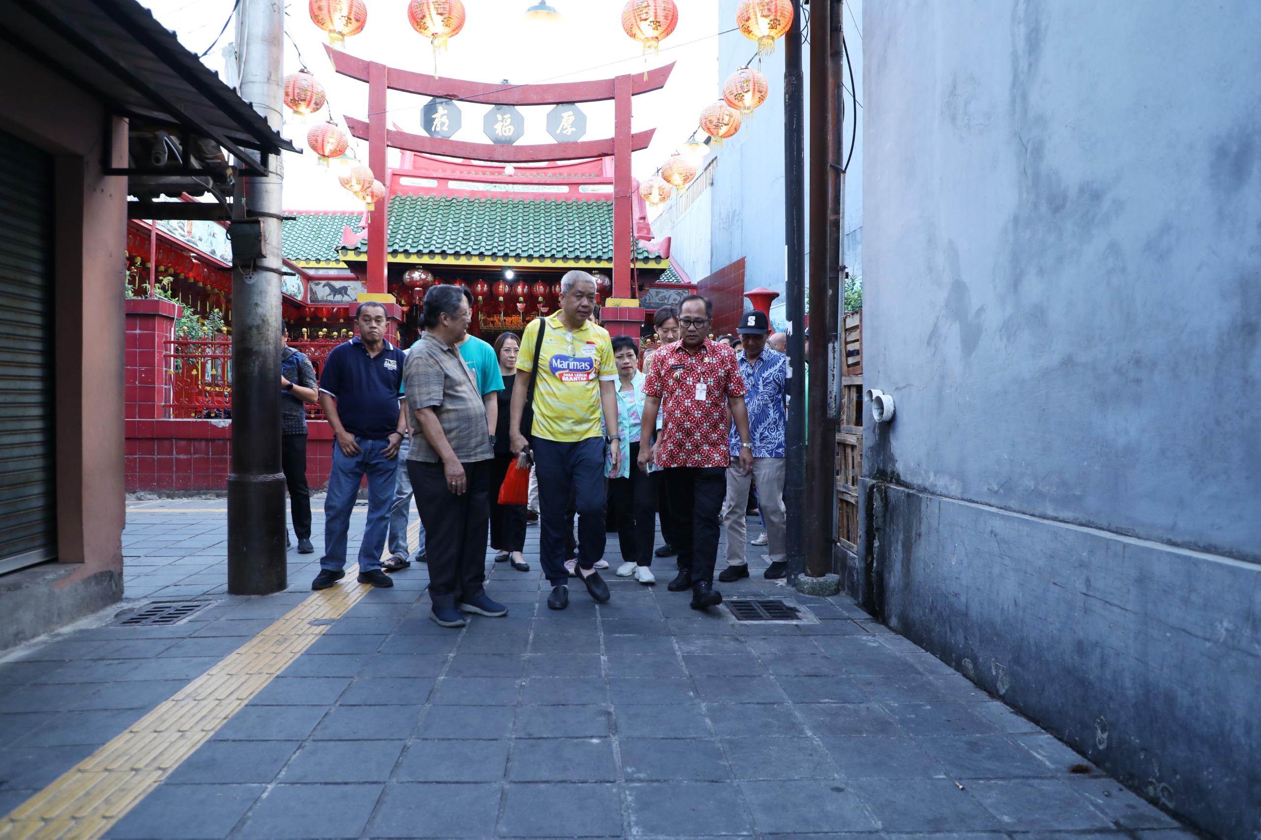 Wakil Wali Kota Semarang meninjau kawasan kampung semawis