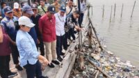 Wali Kota Semarang tinjau dampak banjir rob di Tambaklorok Wali Kota Semarang tinjau dampak banjir rob di Tambaklorok