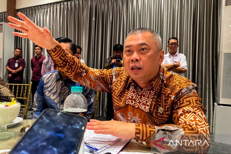 Menteri Perhubungan Dudy Purwagandhi