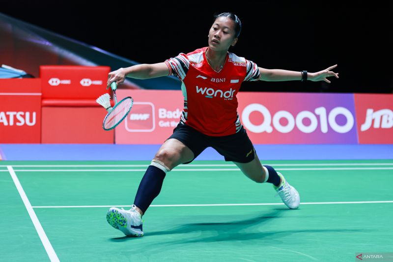 Putri KW Pebulu tangkis tunggal putri Indonesia Putri Kusuma Wardani