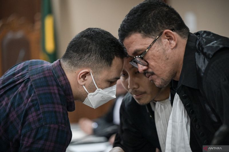 Sidang-tuntutan-kasus-tilap-uang-barang-bukti-investasi-bodong-6 Jaksa penilap barang bukti