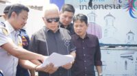 Ketua Komisi C DPRD Kota Semarang HM Rukiyanto saat mengunjungi garasi armada BRT Trans Semarang Ketua Komisi C DPRD Kota Semarang HM Rukiyanto saat mengunjungi garasi armada BRT Trans Semarang