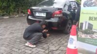 DLH Kota Semarang melakukan uji emisi (matasemarang.com/ Lia Dina) DLH Kota Semarang melakukan uji emisi (matasemarang.com/ Lia Dina)