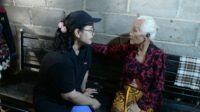 Wali Kota Semarang Agustina Wilujeng saat mengunjungi penerima manfaat perbaikan RTLH, Minggu 20 Juli 2025 (Humas Pemkot Semarang) Wali Kota Semarang Agustina Wilujeng saat mengunjungi penerima manfaat perbaikan RTLH, Minggu 20 Juli 2025 (Humas Pemkot Semarang)