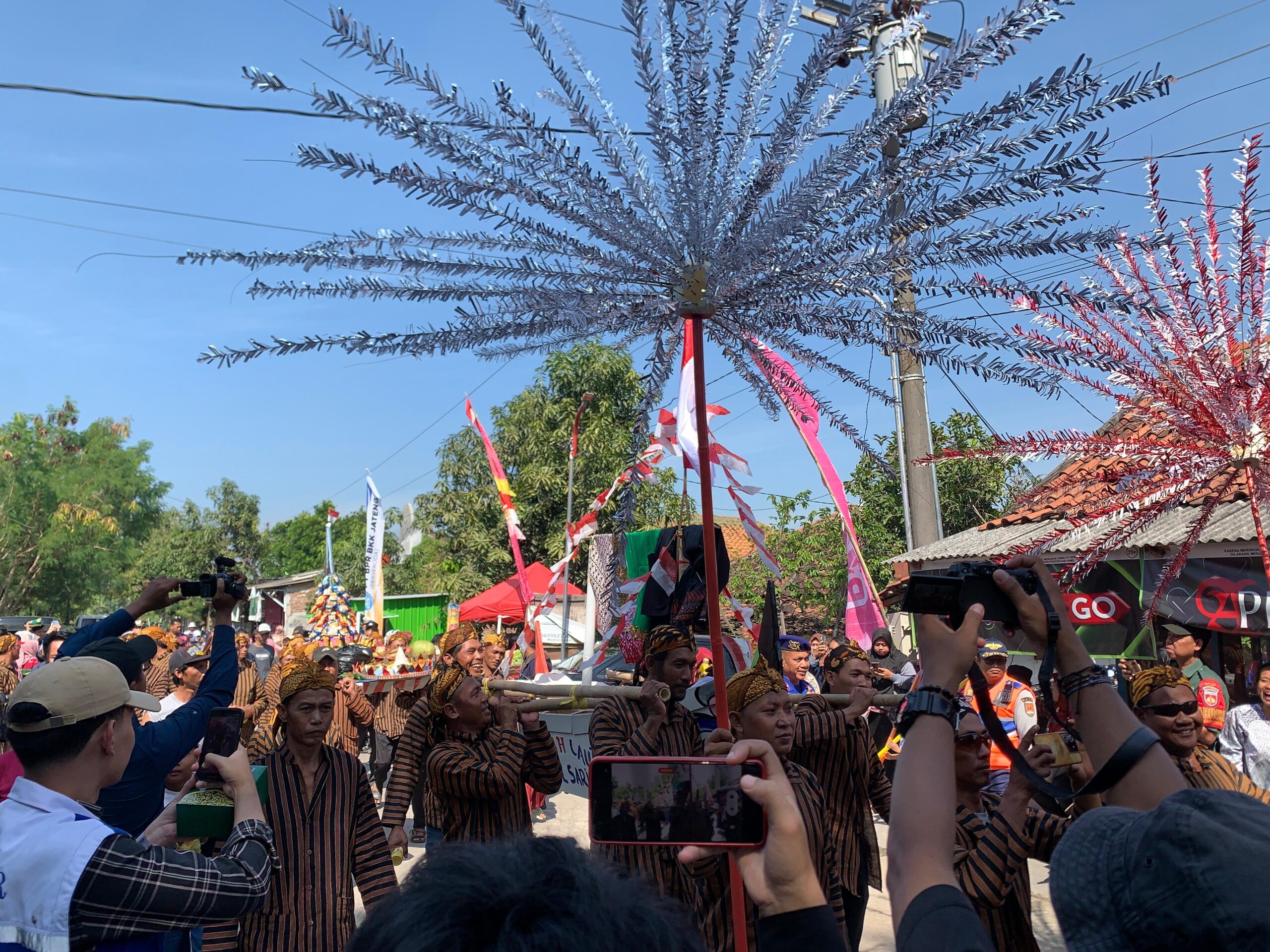 Festival Tunas Bahari di Kelurahan Mangunharjo Kecamatan Tugu Kota Semarang, Selasa 22 Juli 2025 (matasemarang.com/ Lia Dina)