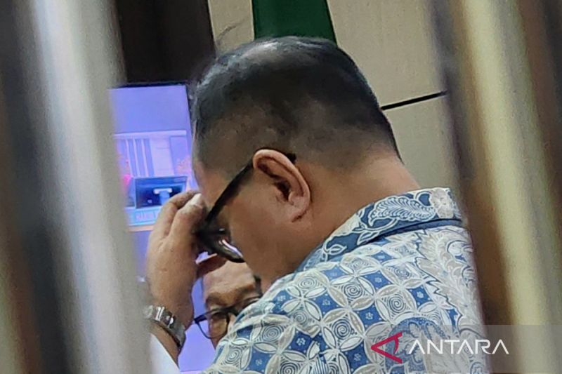 Mantan Sekda Kota Semarang Iswar Aminudin