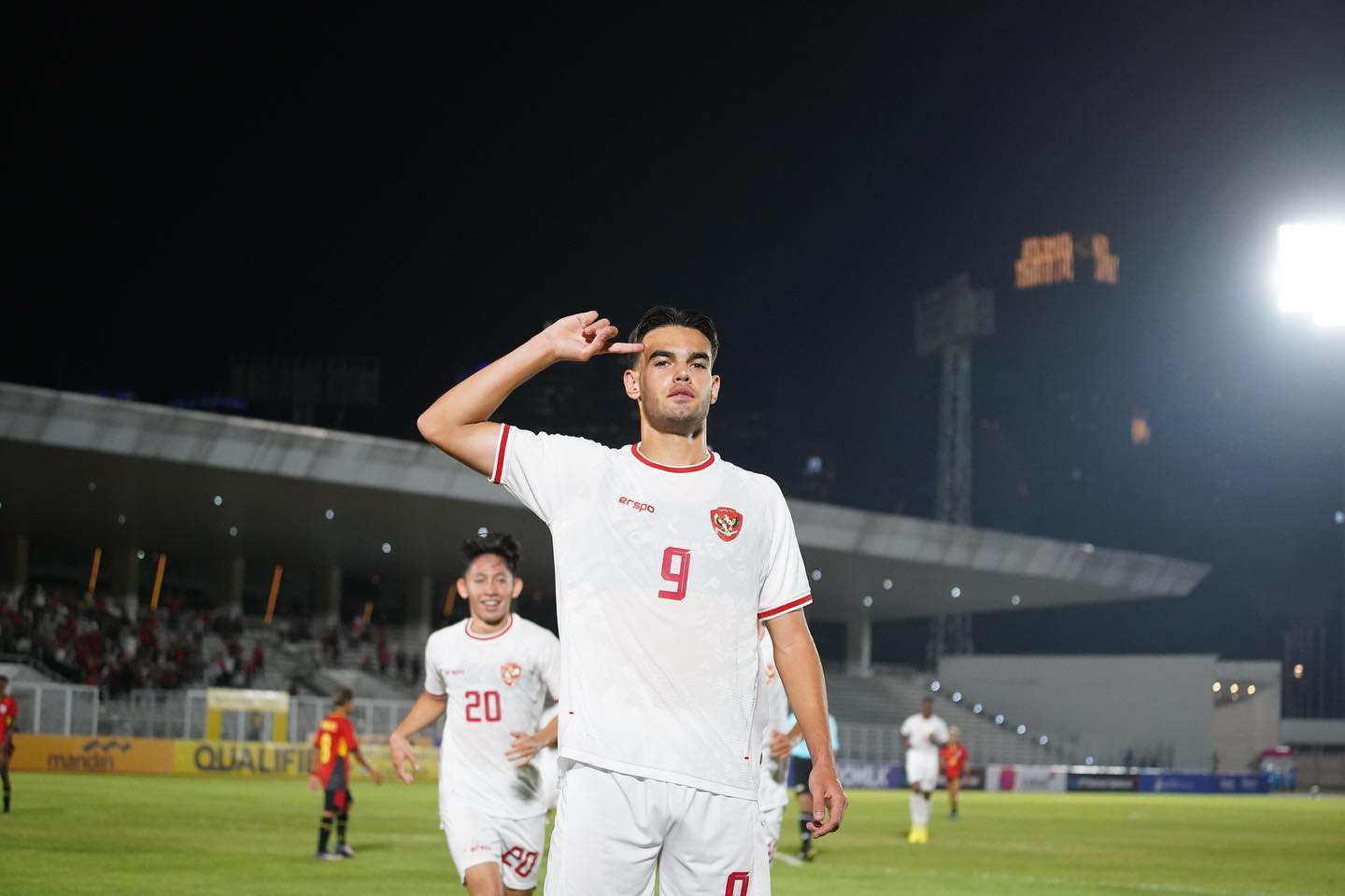 Jens Raven perlu membuktikan diri untuk bisa menembus Timnas Indonesia senior (instagram @jensraven9)