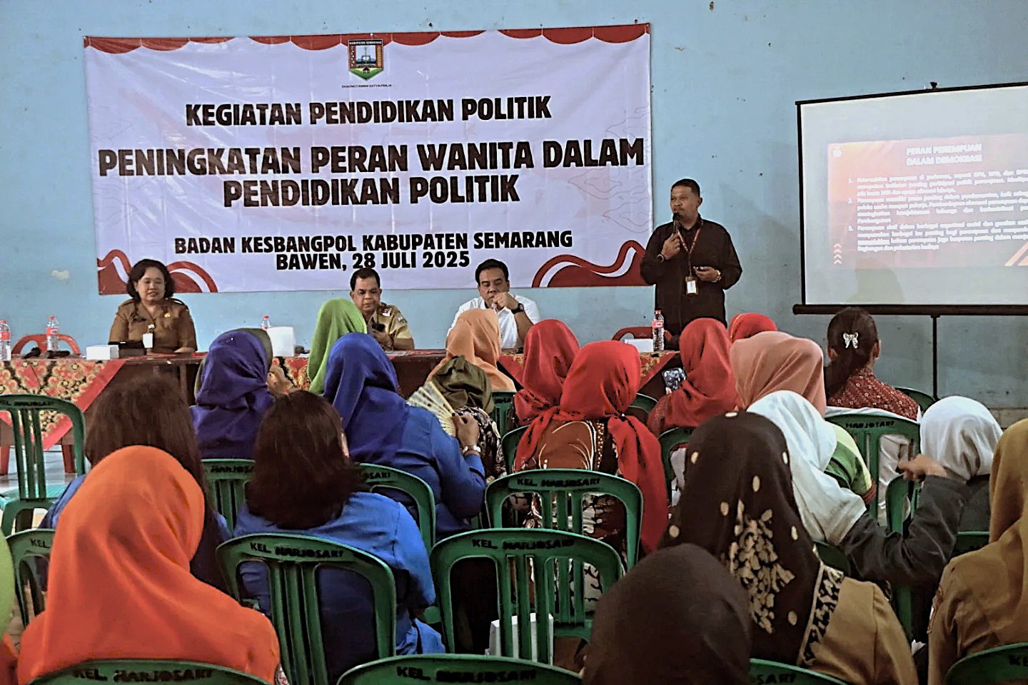 Badan Kesbangpol Semarang minta perempuan tak minder berpolitik (Diskominfo Semarang)