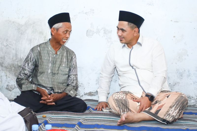 Guru madin Demak