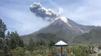 Gunung Merapi Gunung Merapi