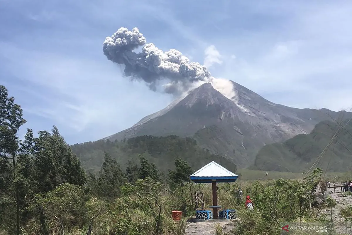 Gunung Merapi Gunung Merapi