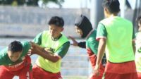 Latihan Persik Kendal sebelum melawan Tornado FC (instagram @persikkendal_official) Latihan Persik Kendal sebelum melawan Tornado FC (instagram @persikkendal_official)