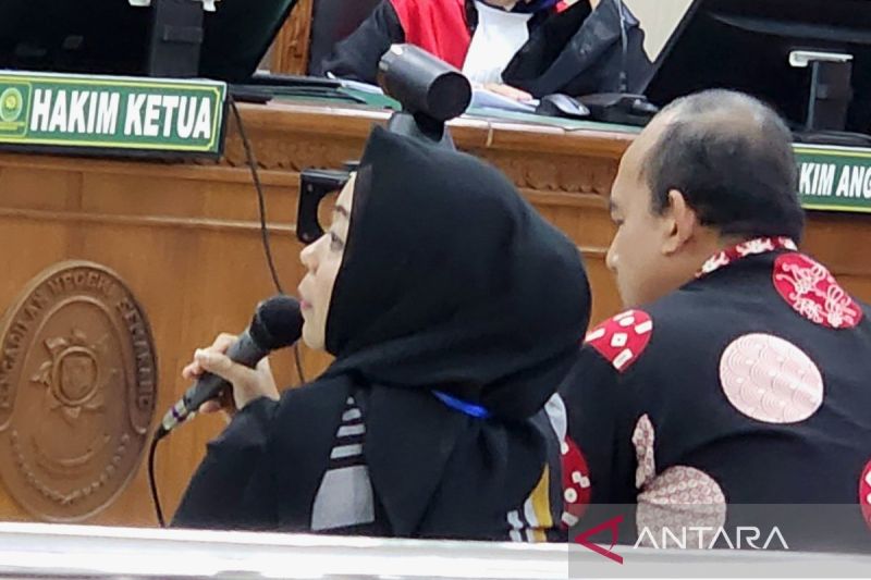 Saksi sebut Kepala Bapenda perintahkan catatan iuran kebersamaan dibakar