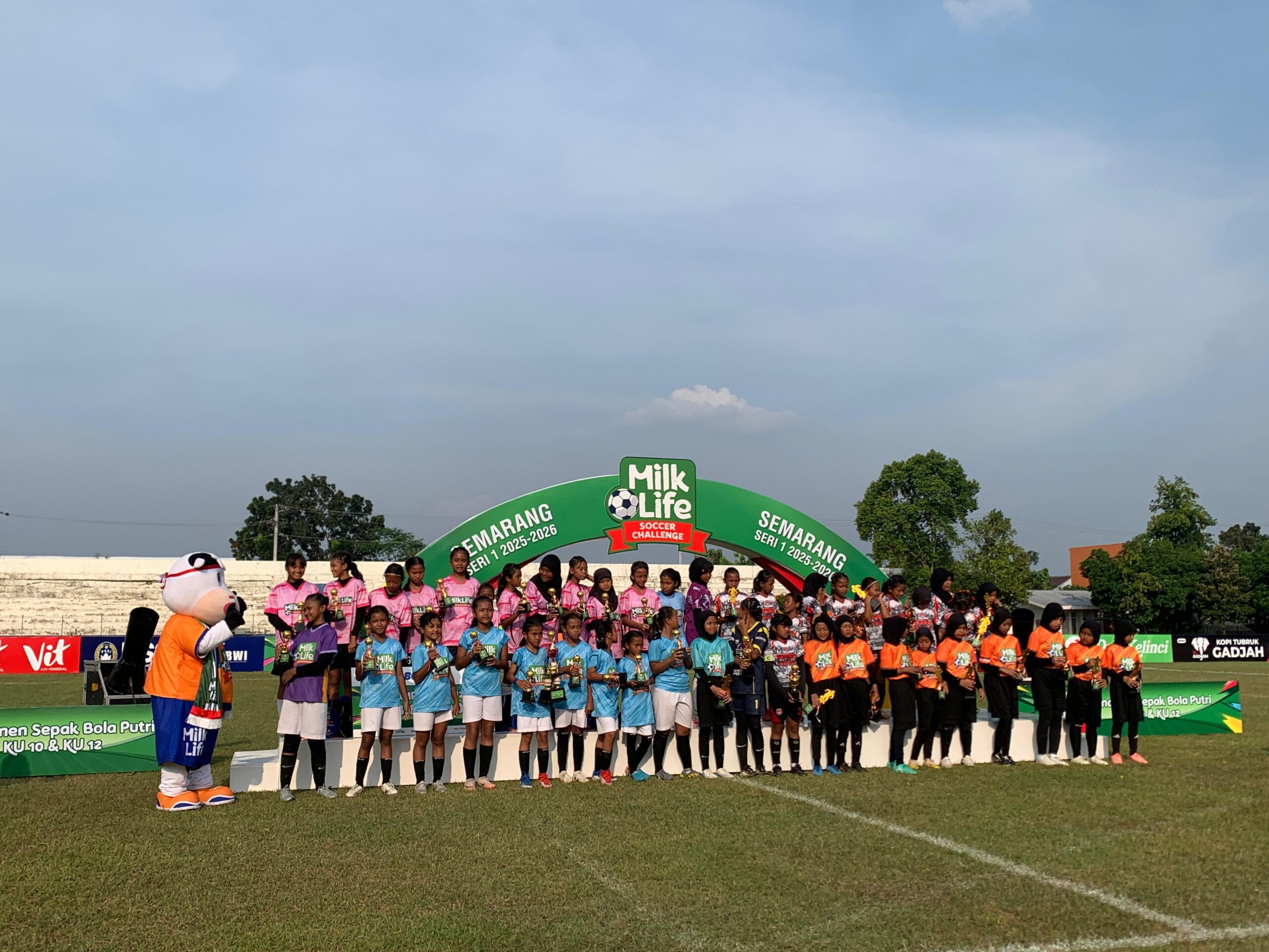 Final Milklife Soccer Challenge di Semarang. (matasemarang.com/Lia Dina)
