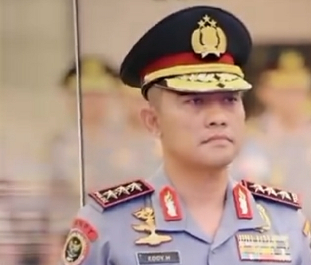 Komjen Pol. Eddy Hartono Komjen Pol. Eddy Hartono