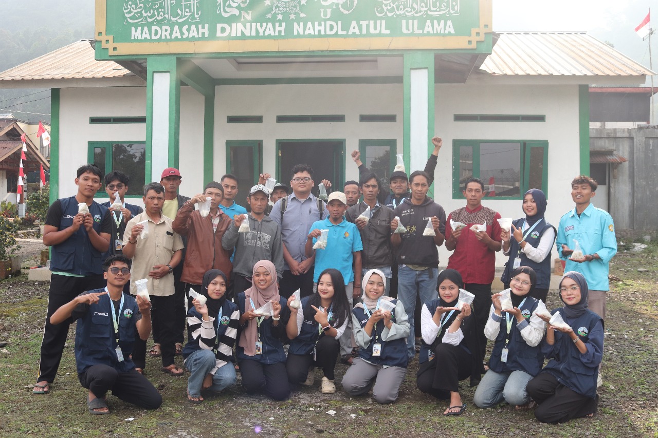 Mahasiswa Unsoed gelar pelatihan Biopestisida Trichoderma sp
