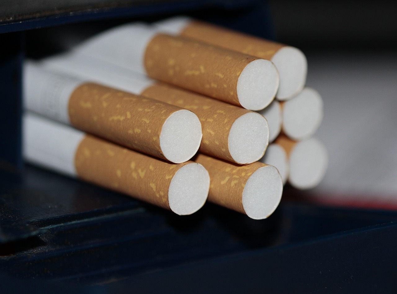 ilustrasi rokok ilegal (pixabay/ sipa)