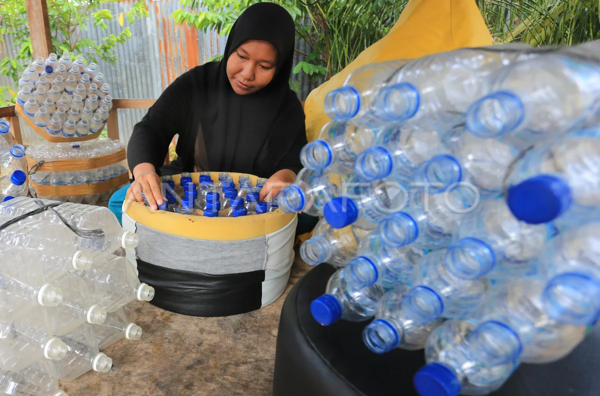 limbah plastik