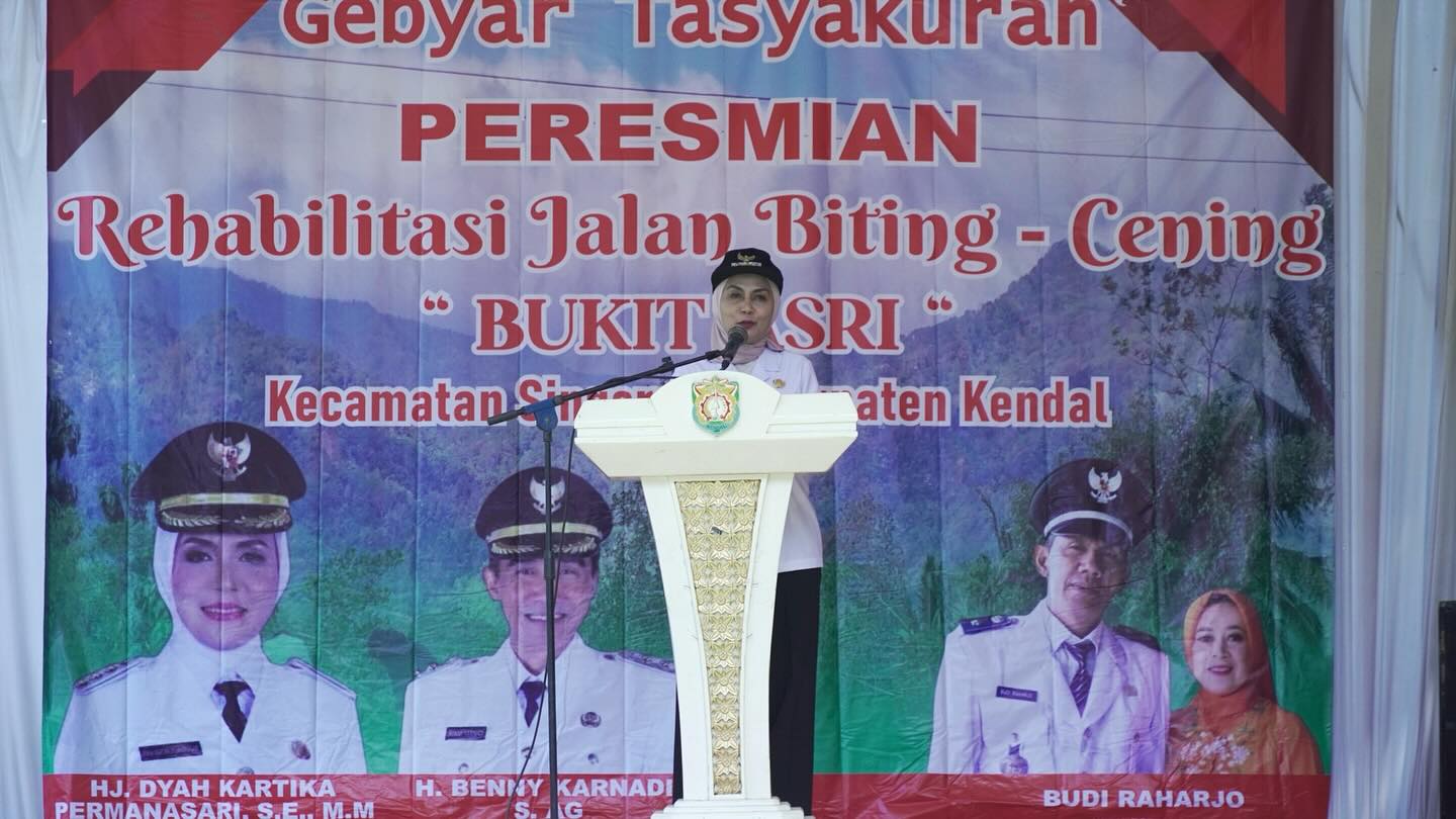 Peresmian jalan penghubung Biting-Cening Kendal (Instagram @pemkab_kendal)