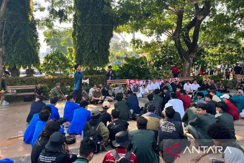 Aksi damai mahasiswa Semarang
