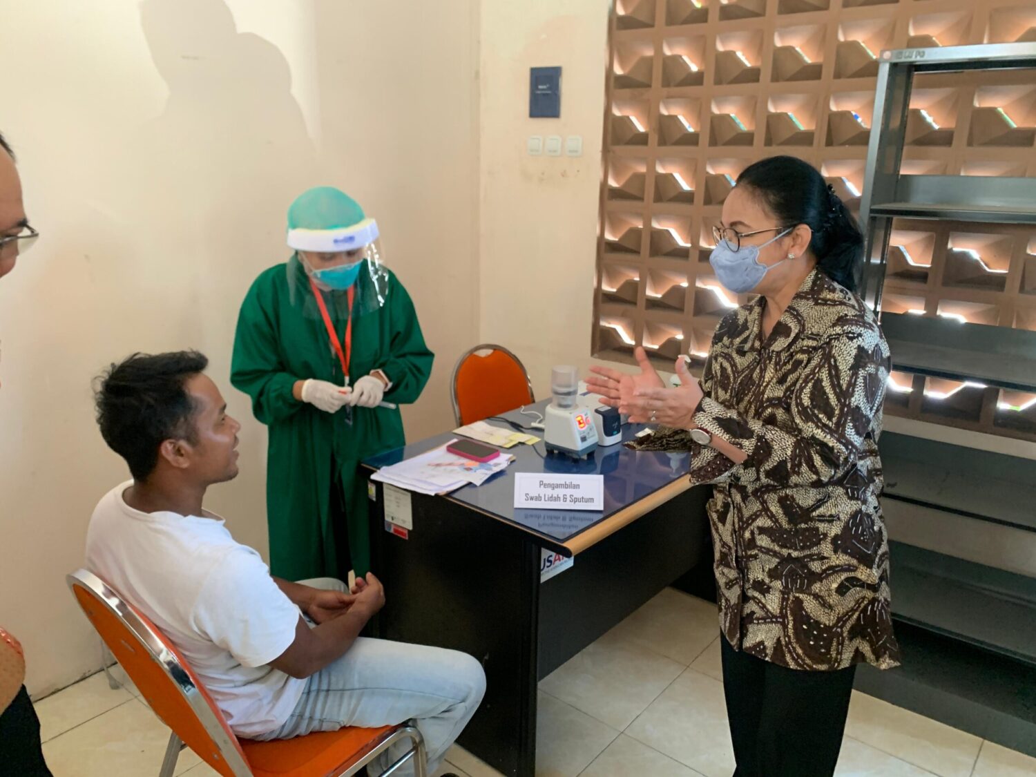 Wali Kota Semarang meninjau Layanan satu atap TBC di Puskesmas Bangetayu (matasemarang.com/Lia Dina)
