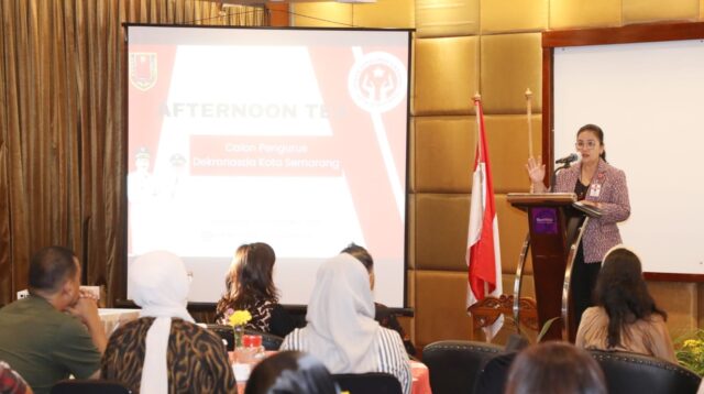 Wali Kota Semarang Agustina Wilujeng saat bersilaturahmi dengan pengurus Dekranasda Semarang (matasemarang.com/Lia Dina)