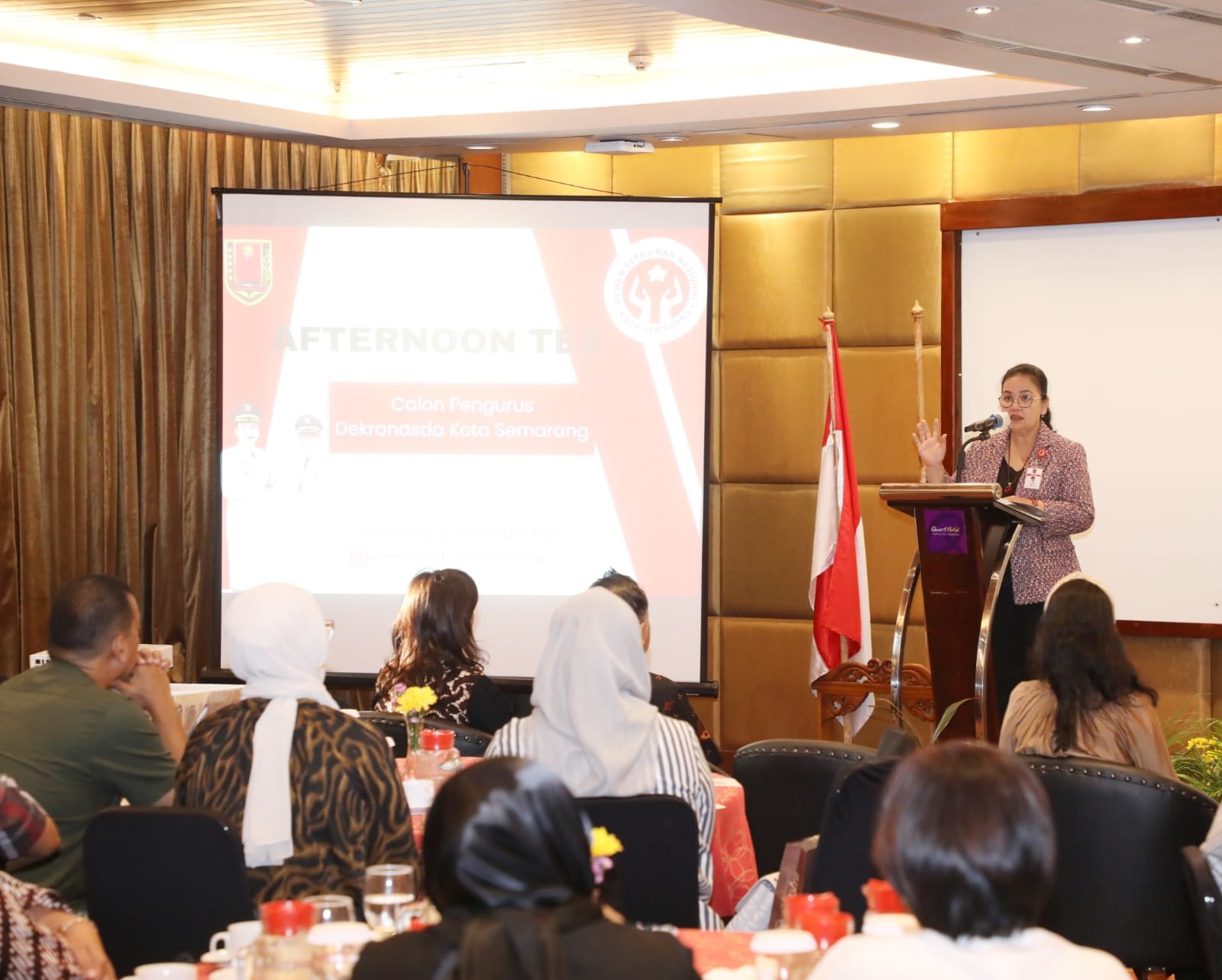 Wali Kota Semarang Agustina Wilujeng saat bersilaturahmi dengan pengurus Dekranasda Semarang (matasemarang.com/Lia Dina)
