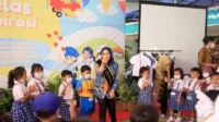 Rini-kelas-inspirasi-PAUS-2_1.jpg