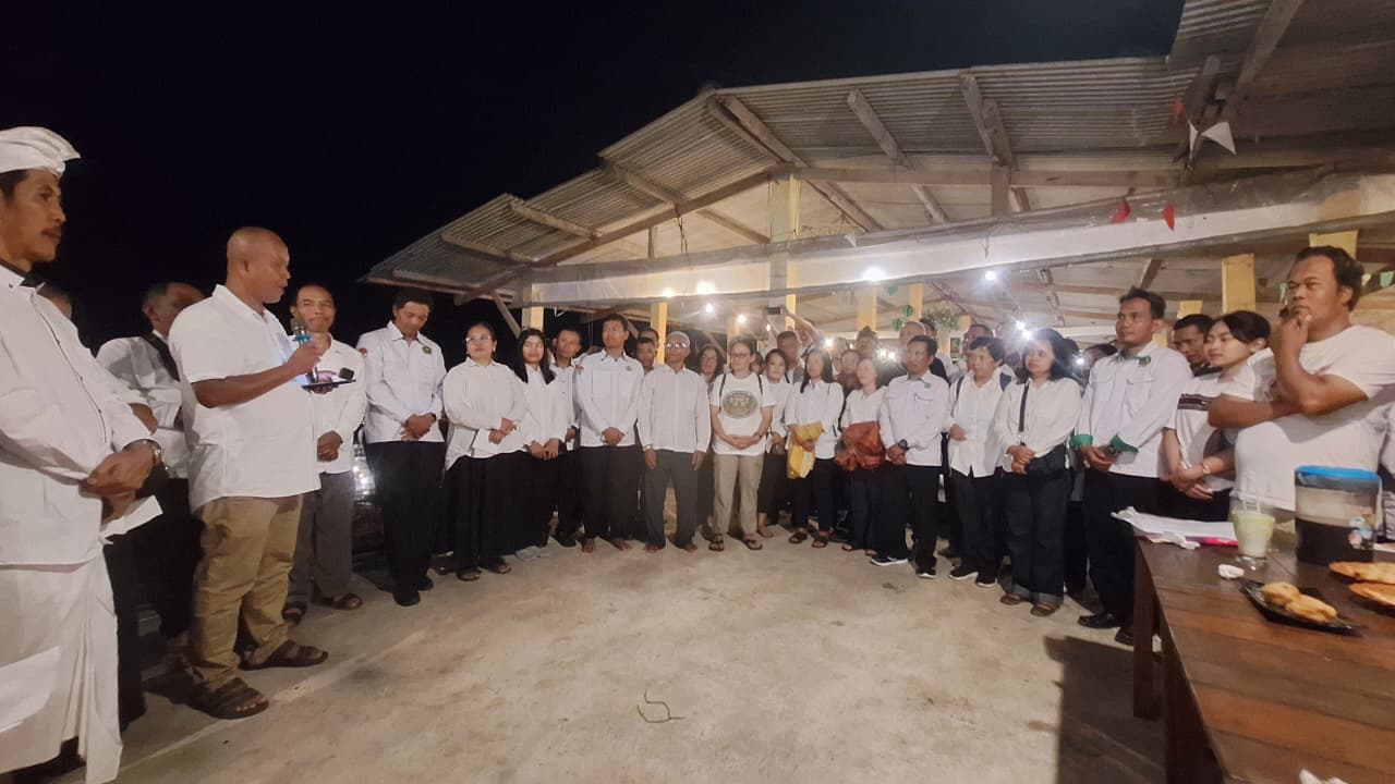Komunitas Cinta Damai Semarang saat membacakan Maklumat Rawa Pening, 1 September 2025