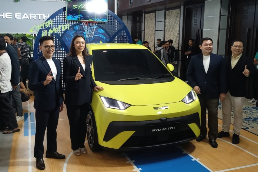 BYD Atto 1 di GIIAS Semarang 2025 (matasemarang.com/ Ade Lukmono)