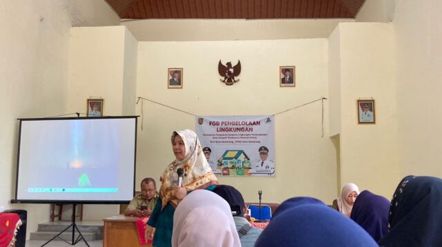 ANggaota DPRD Kota Semarang Carikan Solusi Kelola sampah (matasemarang.com/Lia Dina)