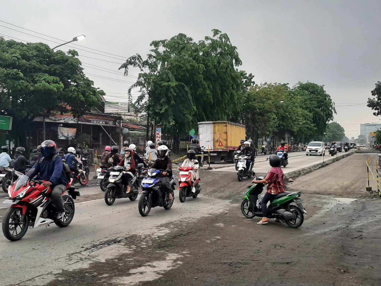 update progres proyek Jalan Brigjend Sudiarto Semarang (foto: Polsek Pedurungan)
