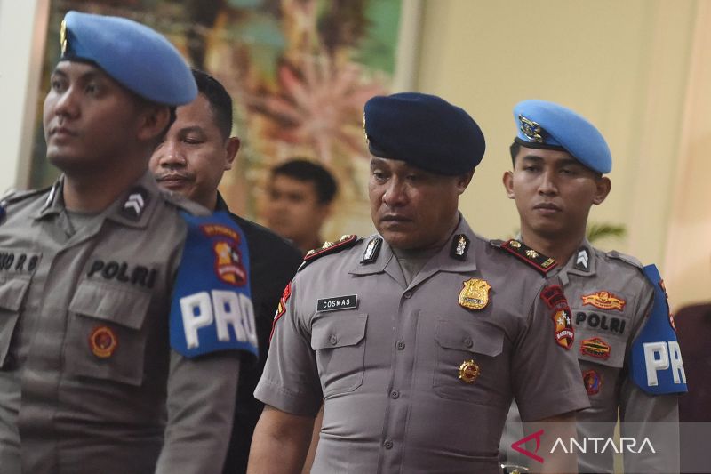 Sidang etik Kompol Cosmas