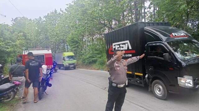 Oli tumpah di Sigar Bencah (foto: Polsek Tembalang)