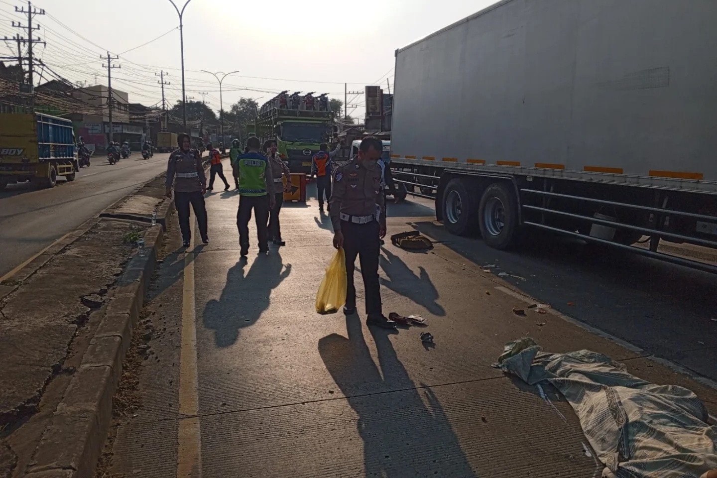 Pelajar asal Kendal jadi korban tabrak lari di Jalan Walisongo Semarang, Jumat 5 September 2025 (foto: Polsek Tugu)