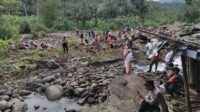 Longsor di Kabupaten Purbalingga (foto: BPBD Purbalingga) Longsor di Kabupaten Purbalingga (foto: BPBD Purbalingga)