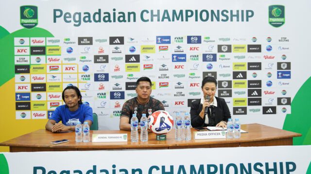 Press Conference Kendal Tornado FC. (matasemarang.com/Lia Dina)